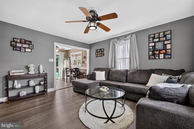 126 E LAFAYETTE AVE, Magnolia, NJ 08049