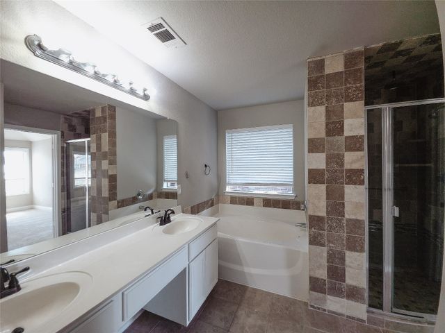 10929 Hawks Landing Road, Fort Worth, TX 76052