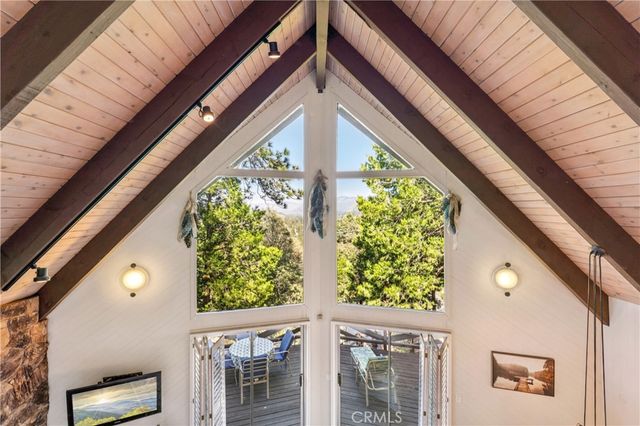 544 Old Toll, Lake Arrowhead, CA 92352