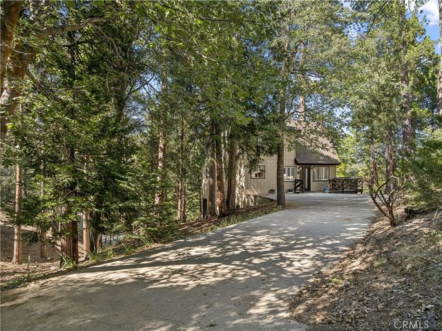 544 Old Toll, Lake Arrowhead, CA 92352