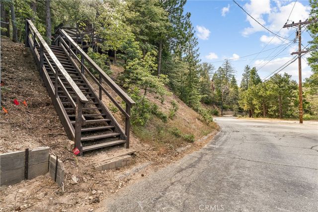 544 Old Toll, Lake Arrowhead, CA 92352