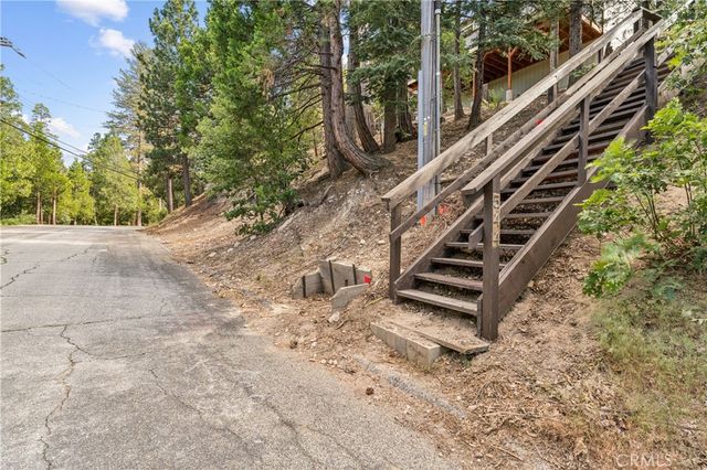 544 Old Toll, Lake Arrowhead, CA 92352