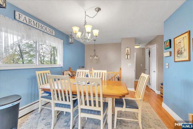 39 Post Brook Road, West Milford, NJ 07480