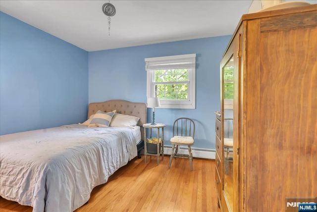 39 Post Brook Road, West Milford, NJ 07480