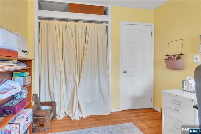 39 Post Brook Road, West Milford, NJ 07480