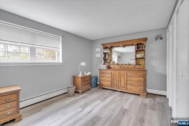 39 Post Brook Road, West Milford, NJ 07480