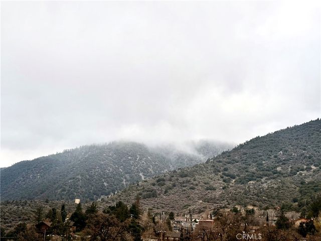 721 Avalon, Frazier Park, CA 93225