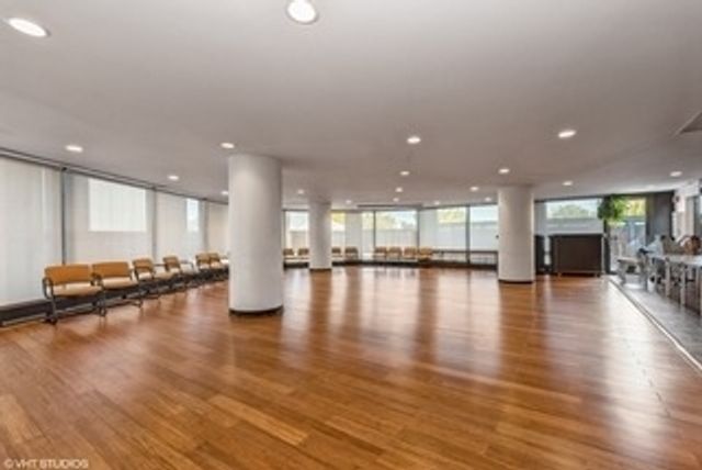 5415 N SHERIDAN Road 711, Chicago, IL 60640