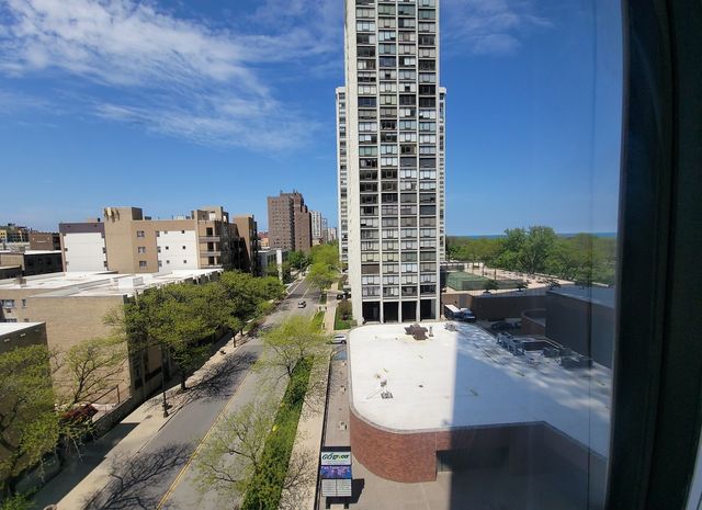 5415 N SHERIDAN Road 711, Chicago, IL 60640