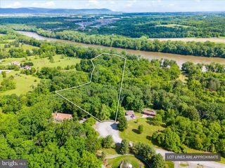 GIDEON LN, Falling Waters, WV 25419