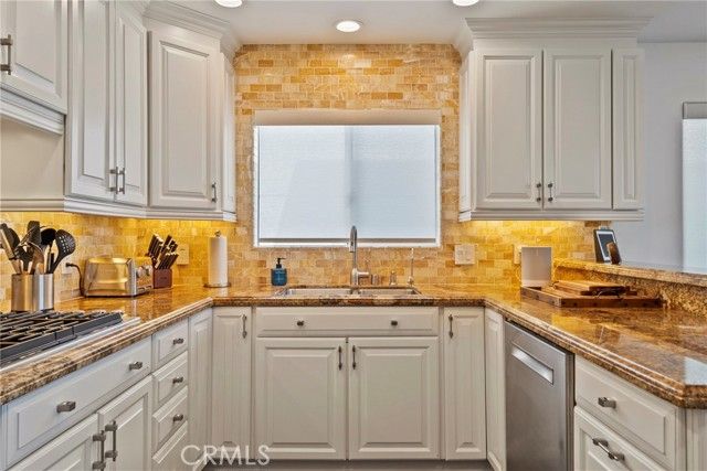 720 Manhattan Beach, Manhattan Beach, CA 90266