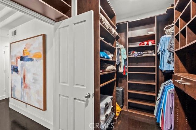 720 Manhattan Beach, Manhattan Beach, CA 90266