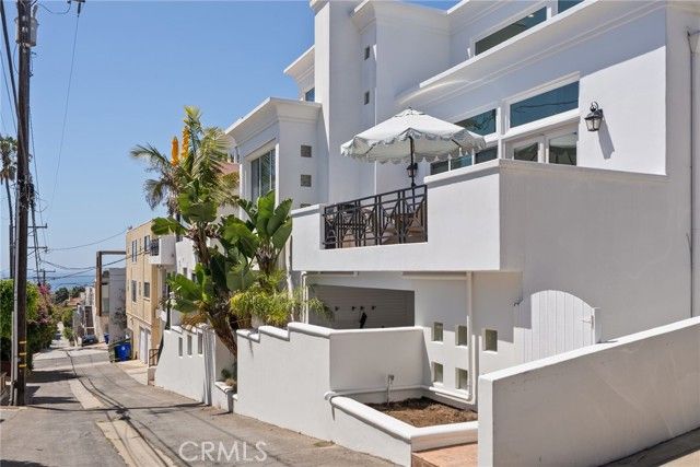 720 Manhattan Beach, Manhattan Beach, CA 90266