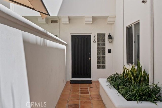 720 Manhattan Beach, Manhattan Beach, CA 90266