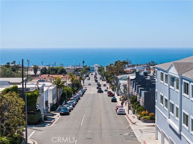 720 Manhattan Beach, Manhattan Beach, CA 90266
