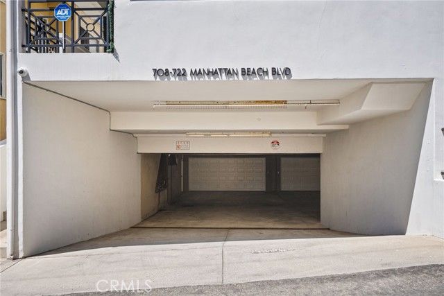 720 Manhattan Beach, Manhattan Beach, CA 90266