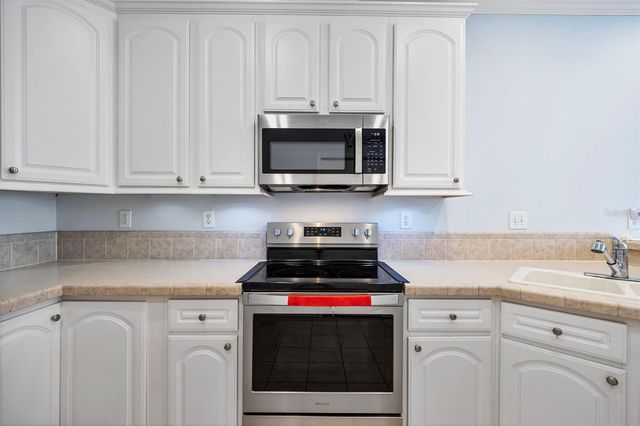 7641 SAILWINDS PASS, Port Richey, FL 34668