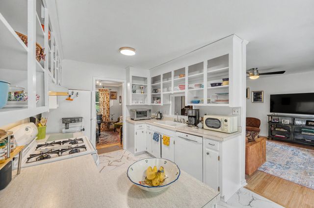 508 W Butternut Road, Summerville, SC 29483