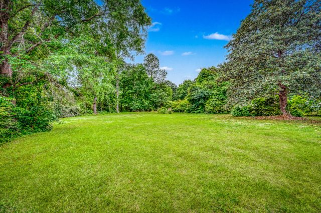 508 W Butternut Road, Summerville, SC 29483