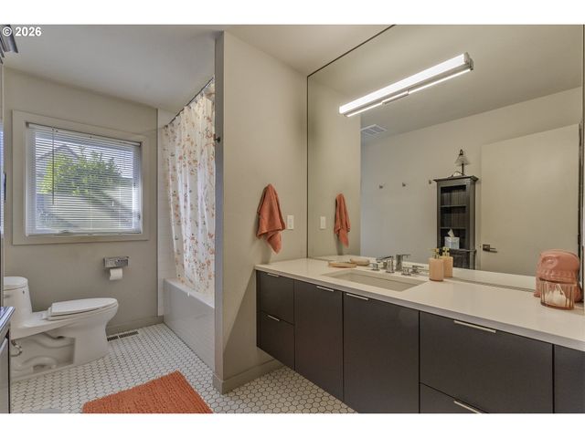 10980 Sw POLSKY Rd, Beaverton, OR 97005