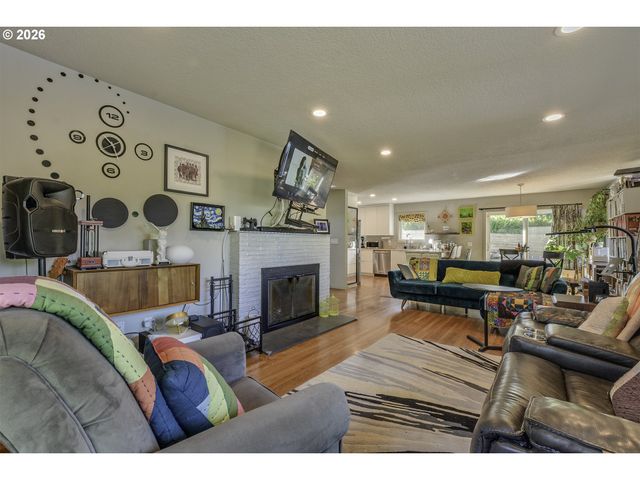 10980 Sw POLSKY Rd, Beaverton, OR 97005