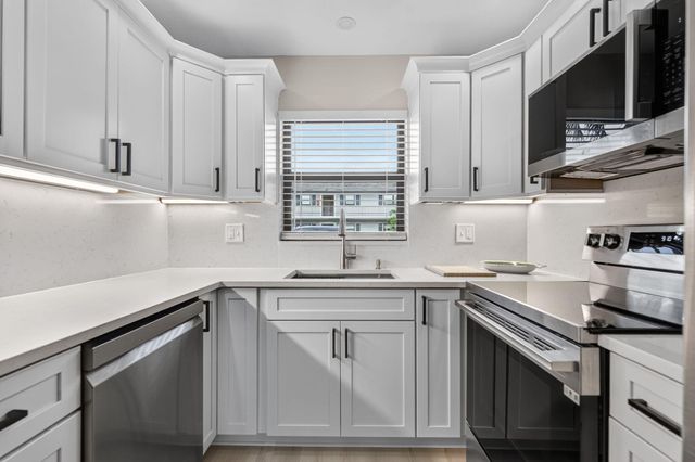 755 SATURN Street C105, Jupiter, FL 33477