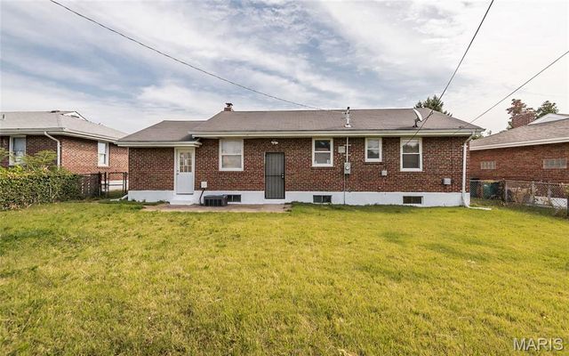 9440 Bagley Drive, St Louis, MO 63136
