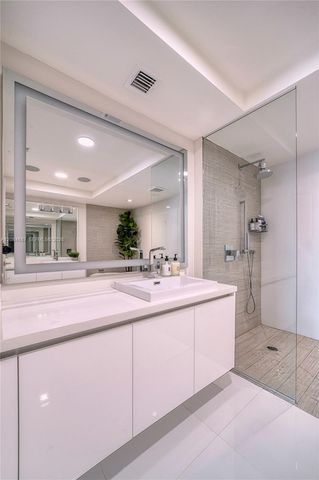 300 Sunny Isles Boulevard 4-1701, Sunny Isles Beach, FL 33160