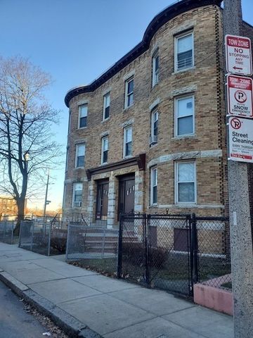 184 Walnut Ave 1, Boston, MA 02119