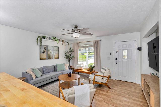 1302 SE SANCHEZ AVENUE, Ocala, FL 34471