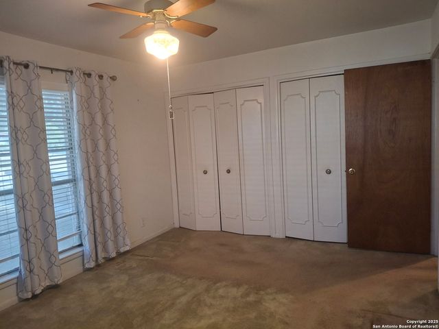 3601 Vinecrest, Kirby, TX 78219