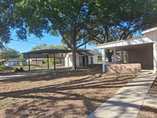 3601 Vinecrest, Kirby, TX 78219