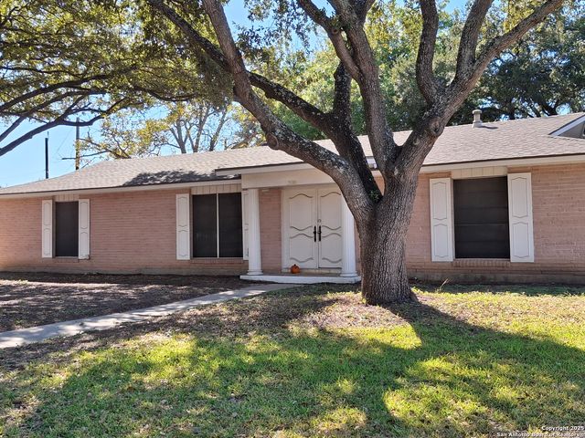 3601 Vinecrest, Kirby, TX 78219