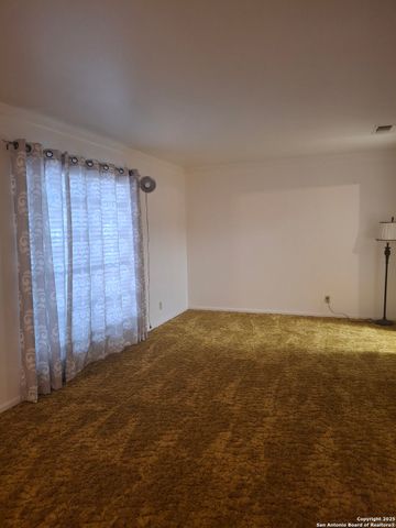 3601 Vinecrest, Kirby, TX 78219