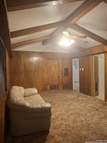 3601 Vinecrest, Kirby, TX 78219