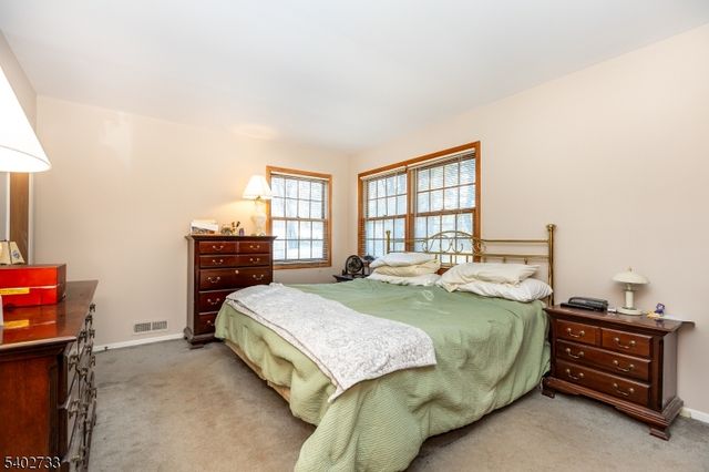 18 Stanford Pl, Wayne Twp., NJ 07470