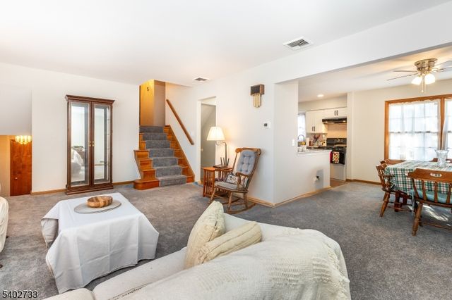 18 Stanford Pl, Wayne Twp., NJ 07470