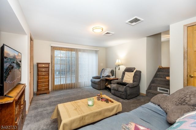 18 Stanford Pl, Wayne Twp., NJ 07470