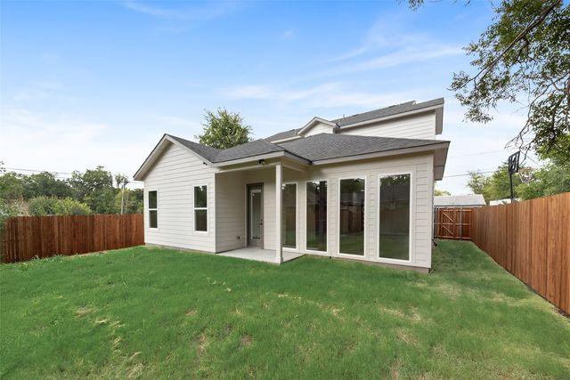 1307 Diceman Avenue, Dallas, TX 75203