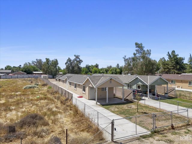 5441 Bussell Road, Bakersfield, CA 93314