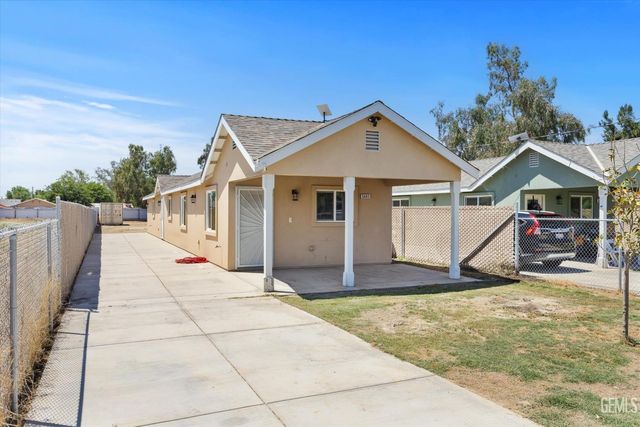 5441 Bussell Road, Bakersfield, CA 93314