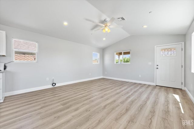 5441 Bussell Road, Bakersfield, CA 93314