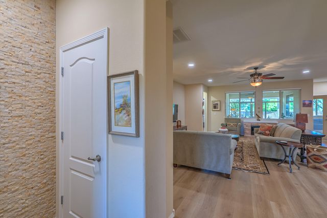 1078 Prairie Zinnia Drive, Bernalillo, NM 87004