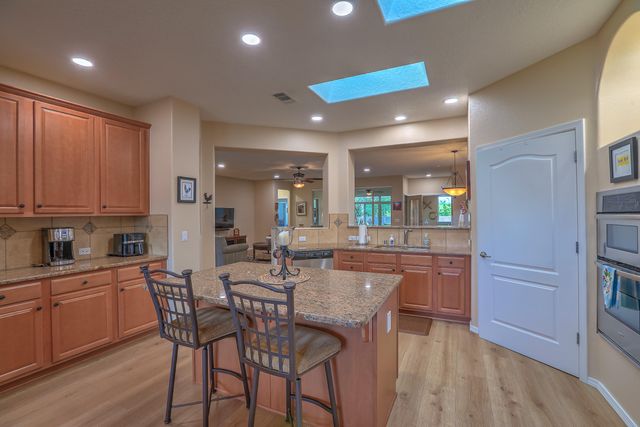 1078 Prairie Zinnia Drive, Bernalillo, NM 87004