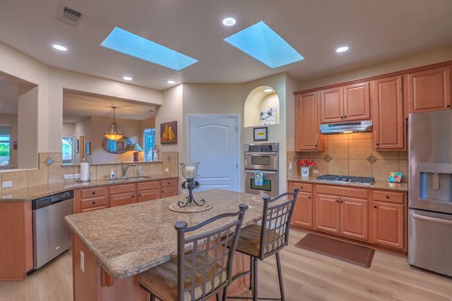 1078 Prairie Zinnia Drive, Bernalillo, NM 87004
