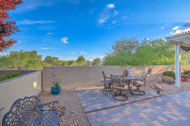 1078 Prairie Zinnia Drive, Bernalillo, NM 87004