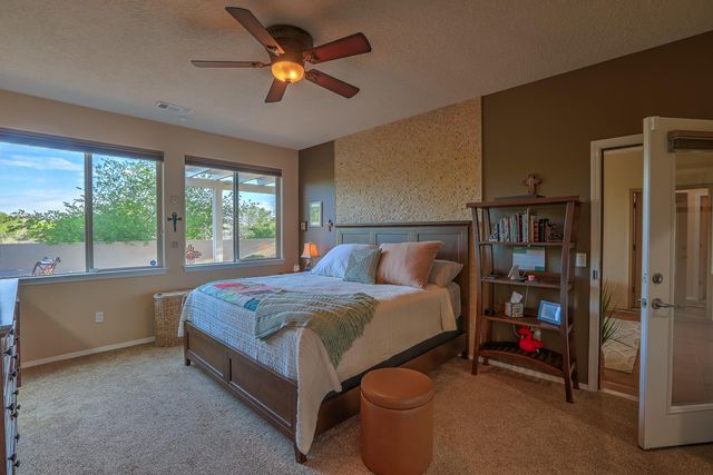 1078 Prairie Zinnia Drive, Bernalillo, NM 87004