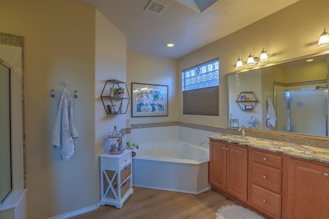 1078 Prairie Zinnia Drive, Bernalillo, NM 87004