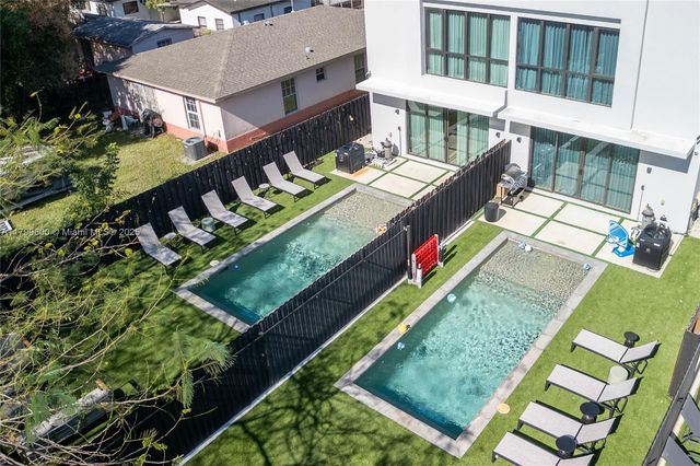 414 NW 52nd St 414, Miami, FL 33127