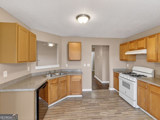 5301 Cattail Lane, South Fulton, GA 30349